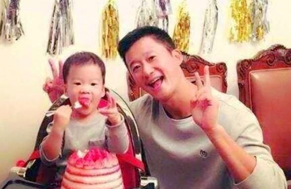 袁咏仪被吴京儿子名字震住,追问谢楠取名创意,却被回应:问他爹