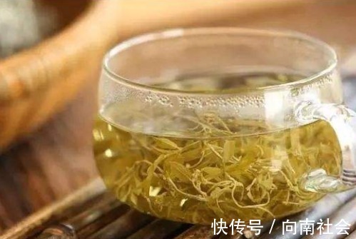 香蕉|医生提醒便秘者,早上可空腹吃“4物”,既排毒又能减掉大肚腩