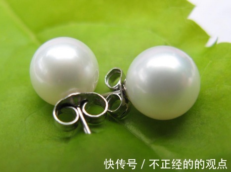 圆核 珍珠作为有机宝石,那么你知道该如何分辨海水珍珠和淡水珍珠吗