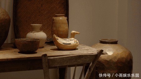 密室|杭州夫妻在家建密室,邻居超眼红:把开发商送的150㎡用到了极致