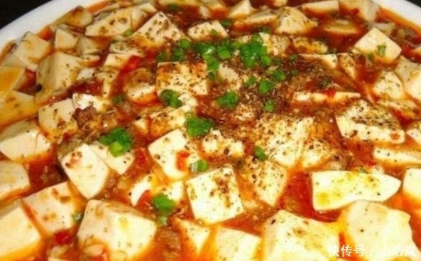 食物|老外用筷子夹不起来的3种食物,看到第二种,老外会“崩溃”