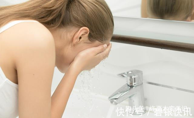 紫外线 女人不管奔几,洗脸后要懂得“4不要”,不然再贵的护肤品也白用