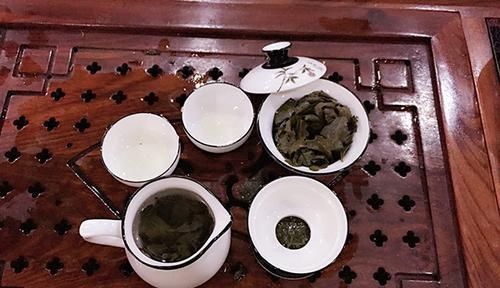 每天喝茶，能降血压、血糖吗研究证实：可以!但注意别犯3个错