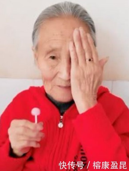 百岁老人|化妆堪比整容!百岁老人化完妆,手拿开那一刻,网友:很皮啊