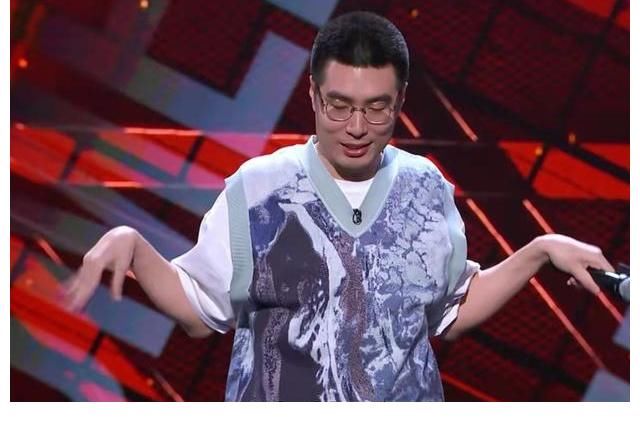 李雪琴|脱口秀大会4：王勉退赛或许是成功的营销策略，李诞的野心很明显