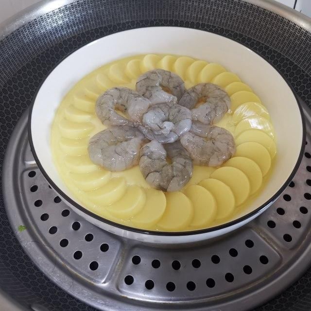 婴儿辅食 |虾仁蒸蛋，鲜香滑嫩，美味有营养！