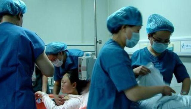 分娩|水中分娩到底好不好过来人说了实话,和我们想的不一样