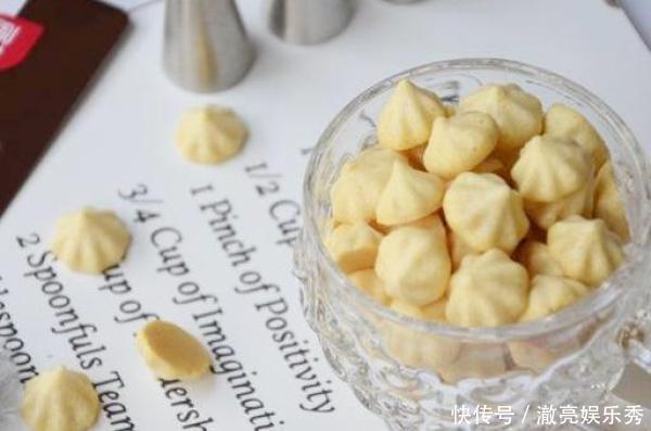 搅拌均匀|90宝妈们都做过的宝宝辅食,入口即化,每次都能吃一盘