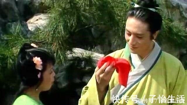 黑锅|滴翠亭偷听事件,薛宝钗嫁祸黛玉,如果被黛玉知晓会有什么反应?