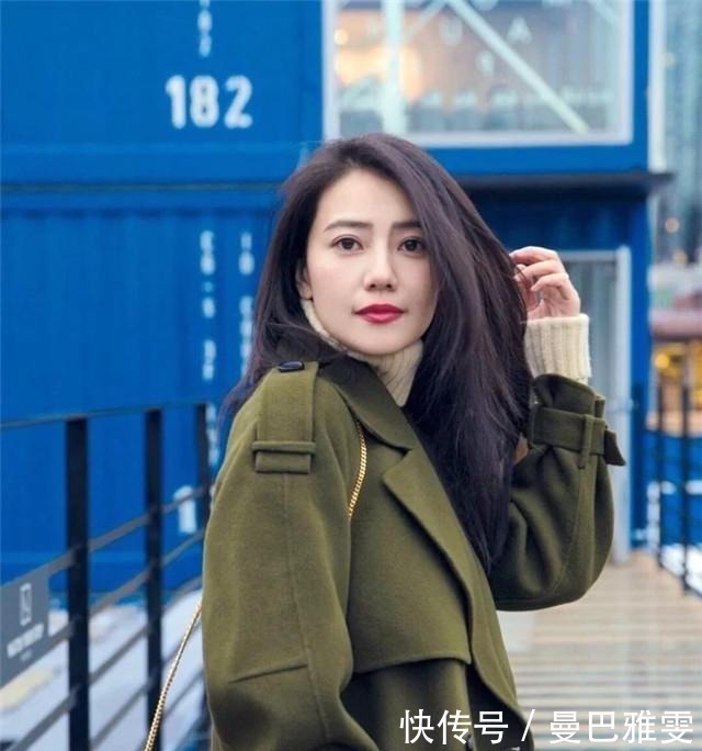 发型可不能瞎换,建议女生:多考虑这4种“热门款”,洋气显脸小