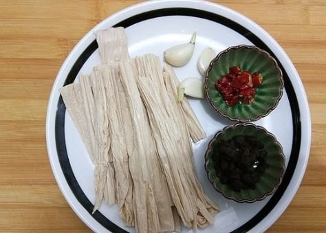 饭店大厨都是这样做这道菜~简单省事!出锅后,竟胜过大鱼大肉!