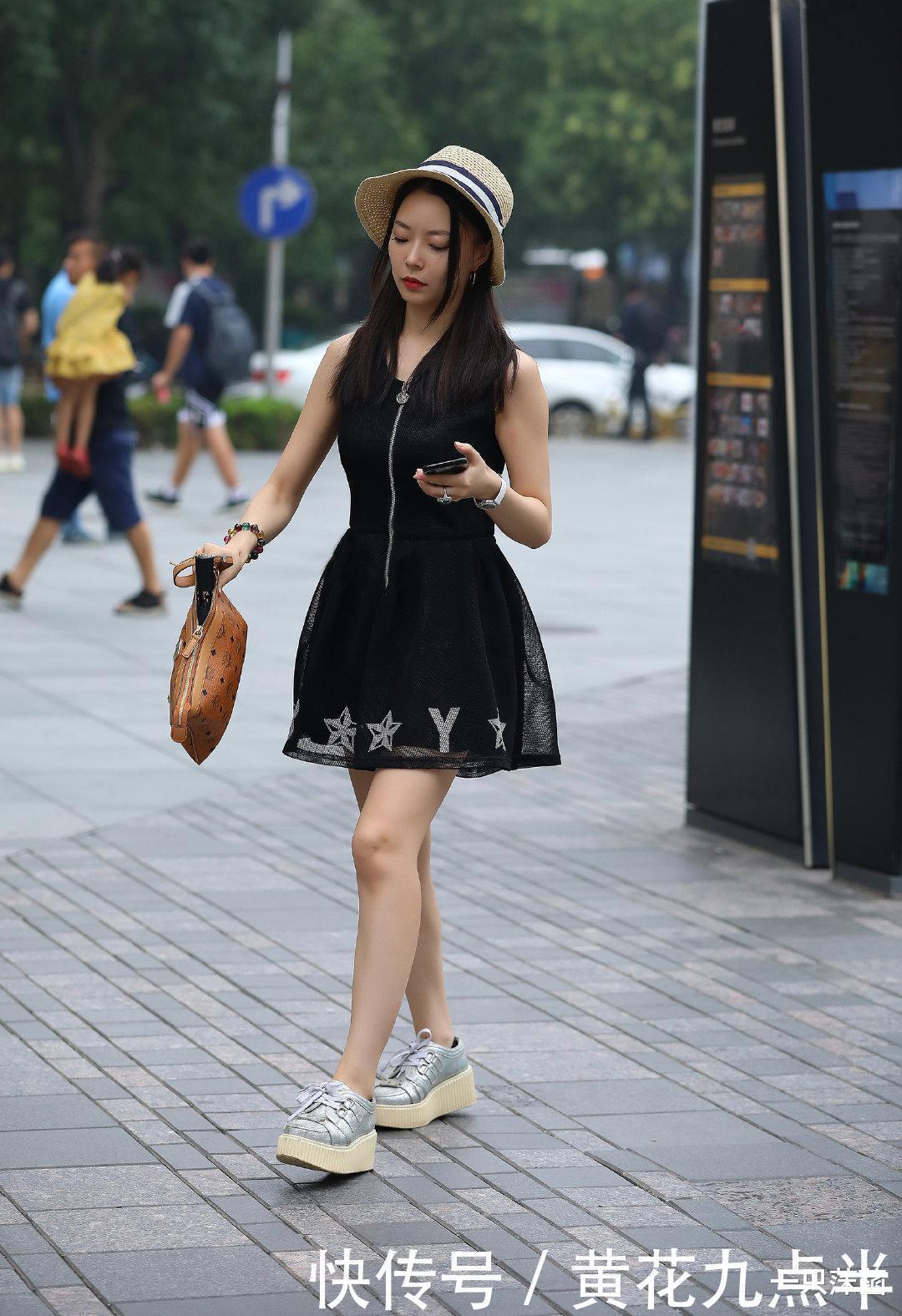 妹子的照片好美，一路自信优雅，活成别人羡慕的样子