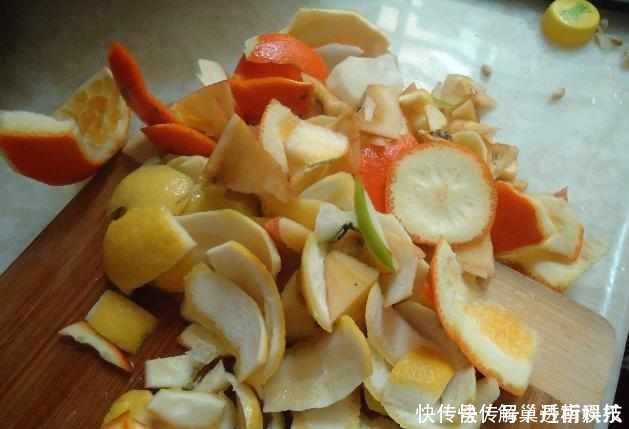 烂根|家家都有的垃圾,抓一把掺盆里,养花十年不烂根,开花爆盆挡不住