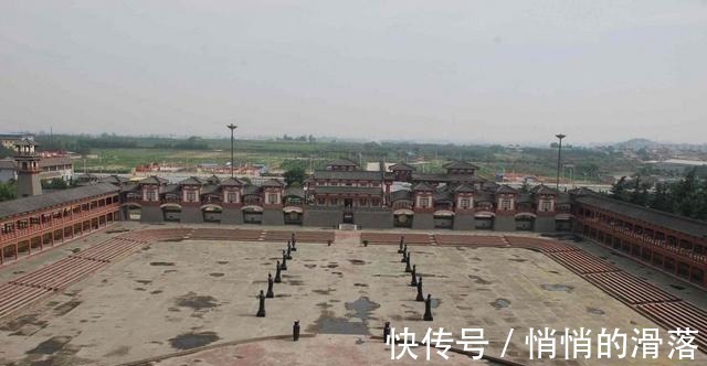 遗址!中国最大的烂尾工程,面积相当于20个故宫,联合国称它为世界奇迹!