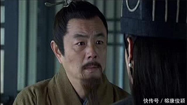 皇帝|皇帝下旨要诛杀将军，军师说了5个字，将军成为皇帝！