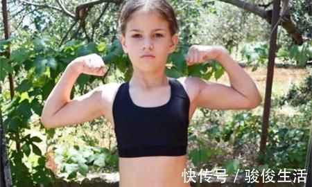健身|12岁小女生尝试健身,看她坚持健身2周后,身材有什么变化
