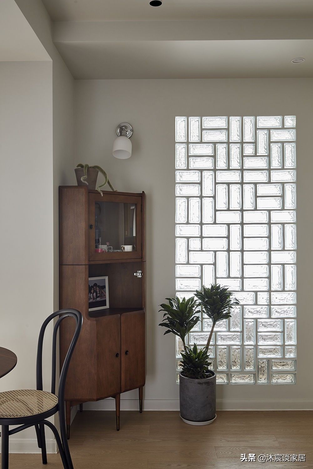 客餐厅|3处完美改造术,她让采光不好空间又小的房子,成为了理想居所