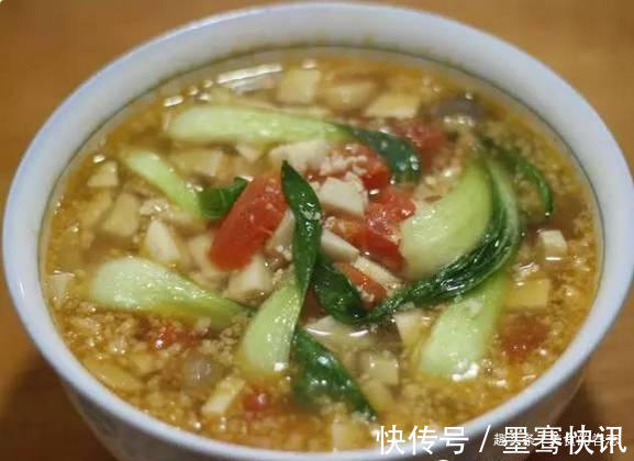 排骨|菜谱青豆烧肥肠，菠萝烧排骨，铁板牛肉，肉末蕃茄杏鲍菇汤