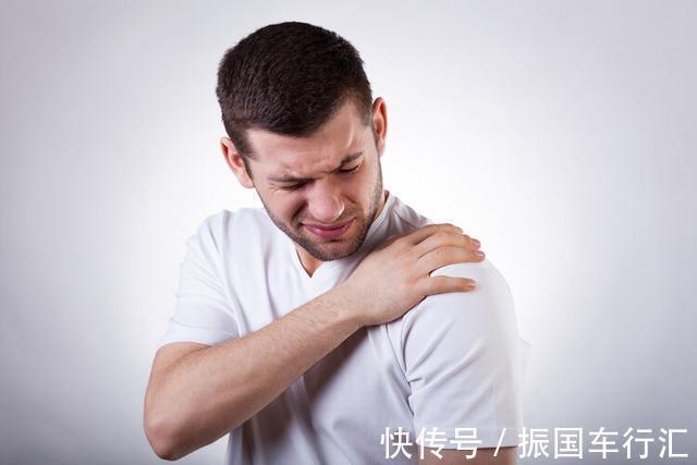 复发|男子肩背痛了三个月,以为颈椎病复发,检查发现是肺癌“捣鬼”