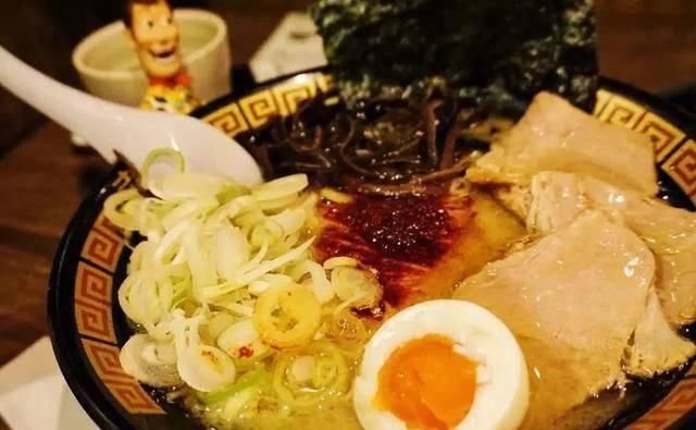 拉面|吃完魔都这20碗地道日式拉面,我暂时不想出国了