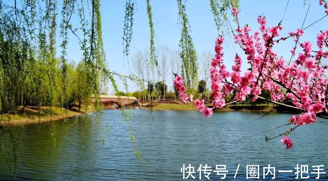 永遇乐!女才子泊舟金陵时,创作了一首感怀之作,充满了兴亡之叹