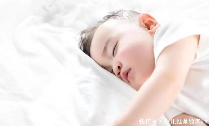 宝妈|孩子睡觉并非越多越好,这几个睡眠时间段,父母应该牢记于心