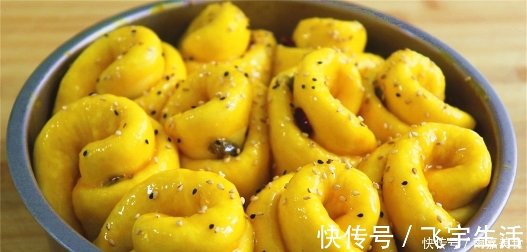 懒人面包做法,掌握3个技巧,个个松软又拉丝,比买的好吃多了