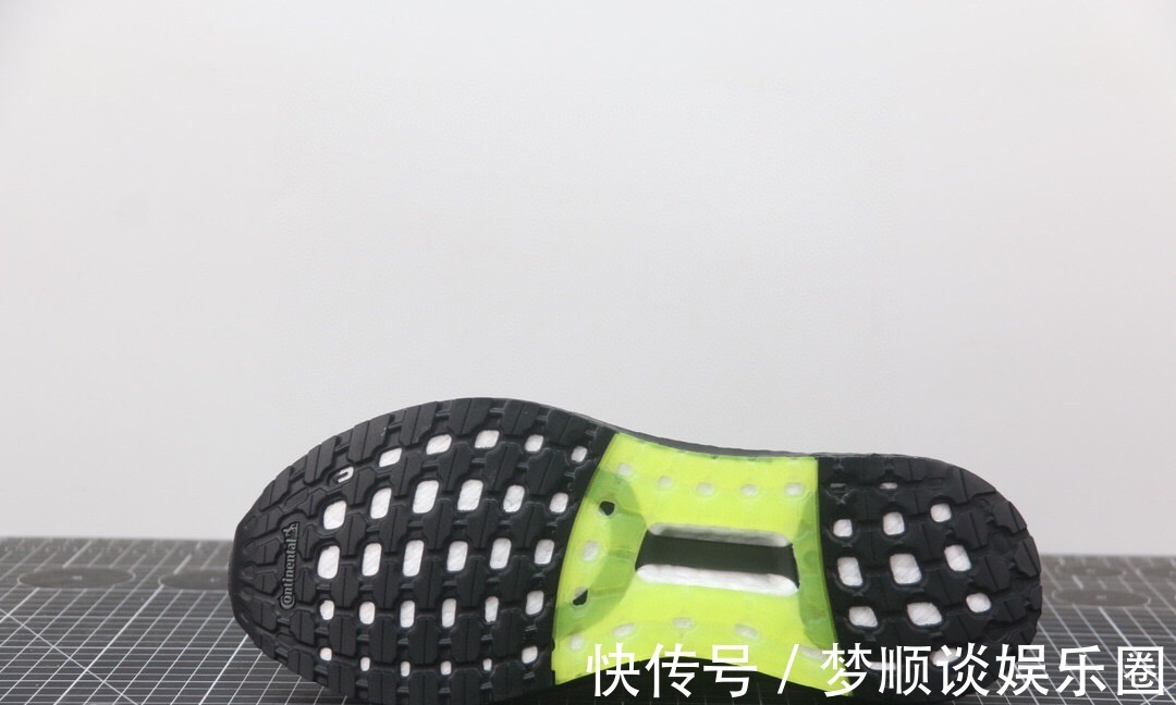 primeknit|阿迪达斯ub跑鞋