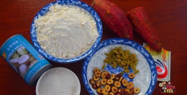 解馋|地瓜别总是煮着吃完,加1盘小麦面粉,教你做美味的地瓜发糕,解馋解饿