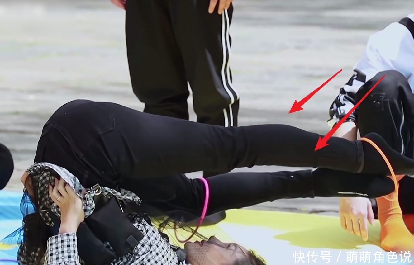 郑恺 苗苗首次上跑男9,和郑恺全程秀恩爱,产后身材却成全场焦点