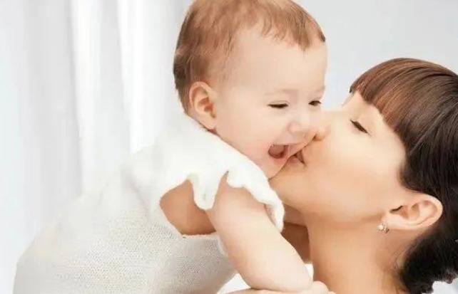 父母|男孩一天抽搐20次，取出8厘米裂头蚴，医生怒斥家长太无知