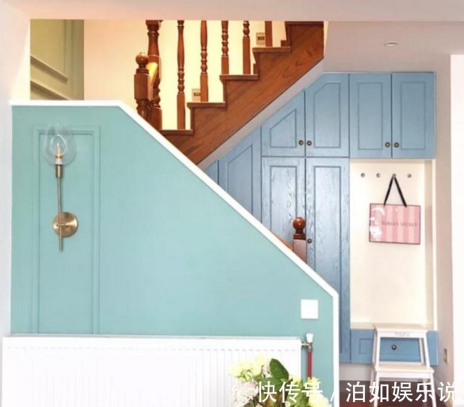 实用|楼梯只用来上下楼学会这么设计,书房、储物间都有了,太实用!