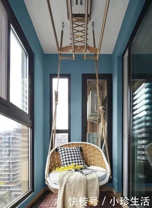 衣物|阳台这么设计,既不影响晾衣服,还能作为休闲区!太聪明了