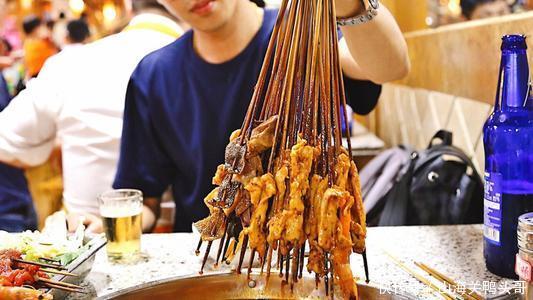 重庆鸡公煲|用地名来命名的美食,你知道哪些