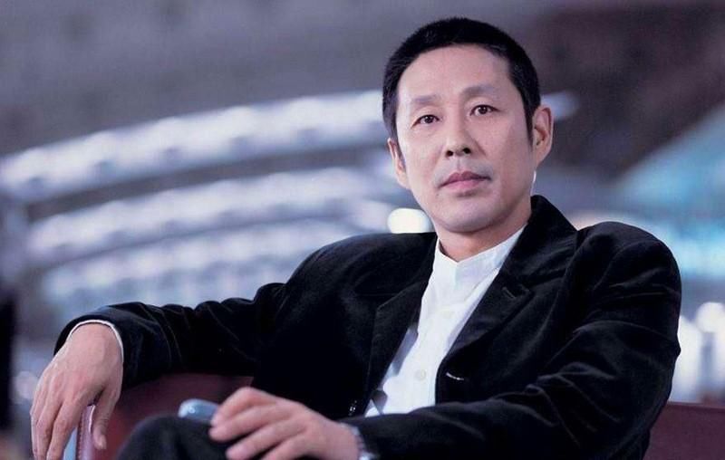  身高|一幅300年前的油画，画出了康熙的真容貌，身高1米6