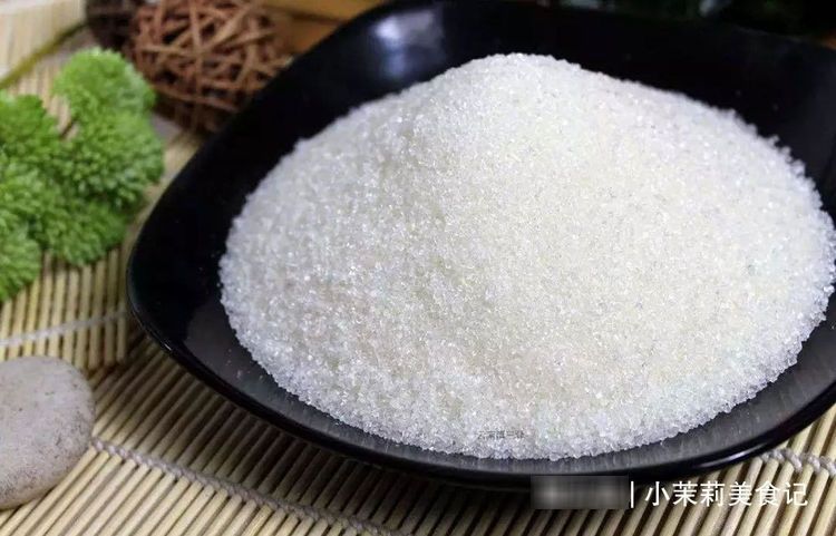 灌香肠怎么做好吃？卖肠大爷：牢记2放2不放，不腻不腥，越嚼越香