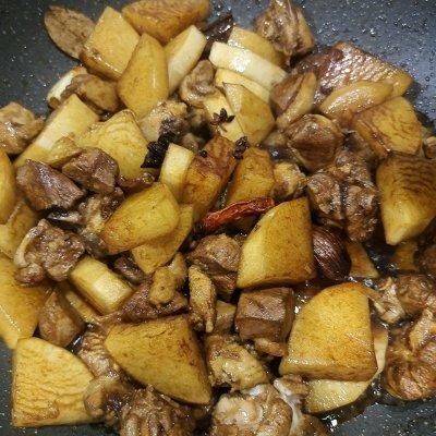 萝卜闷鸭|连汤汁都下饭的萝卜闷鸭这样做，秒变米饭杀手