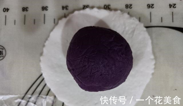 水晶紫薯糕,晶莹剔透,好吃不上火!