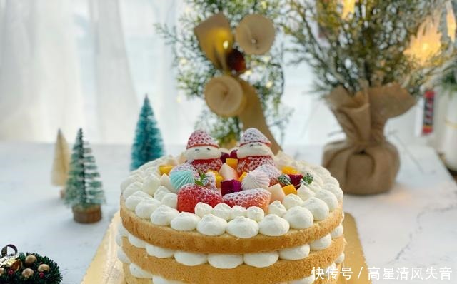 手把手教你高颜值,新年草莓裸蛋糕,无需抹面做法简单又省事