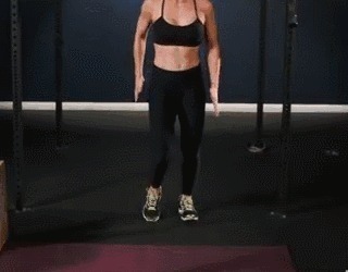 体脂率|9个有效提臀的动作，练出女生的饱满Q臀，拥有曲线身材