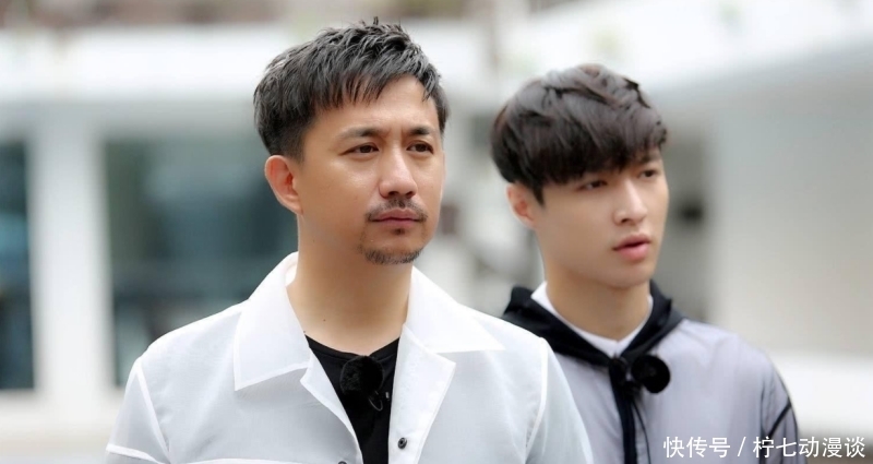 黄老师 《向往5》中的张艺兴,两期节目就撕下诸多综艺明星的遮羞布,你怎么看?