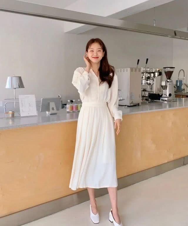 搭配|今夏这种“盐汽水”穿搭,真的好看到上头