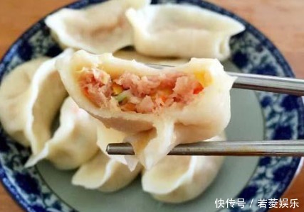 调饺子馅,盐和油的顺序不能乱!顺序对了,饺子鲜嫩入味,好吃