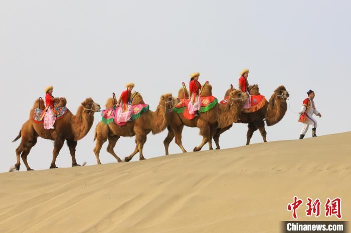 沙漠|航拍新疆2022年启动仪式暨博湖首届沙漠文旅节开幕
