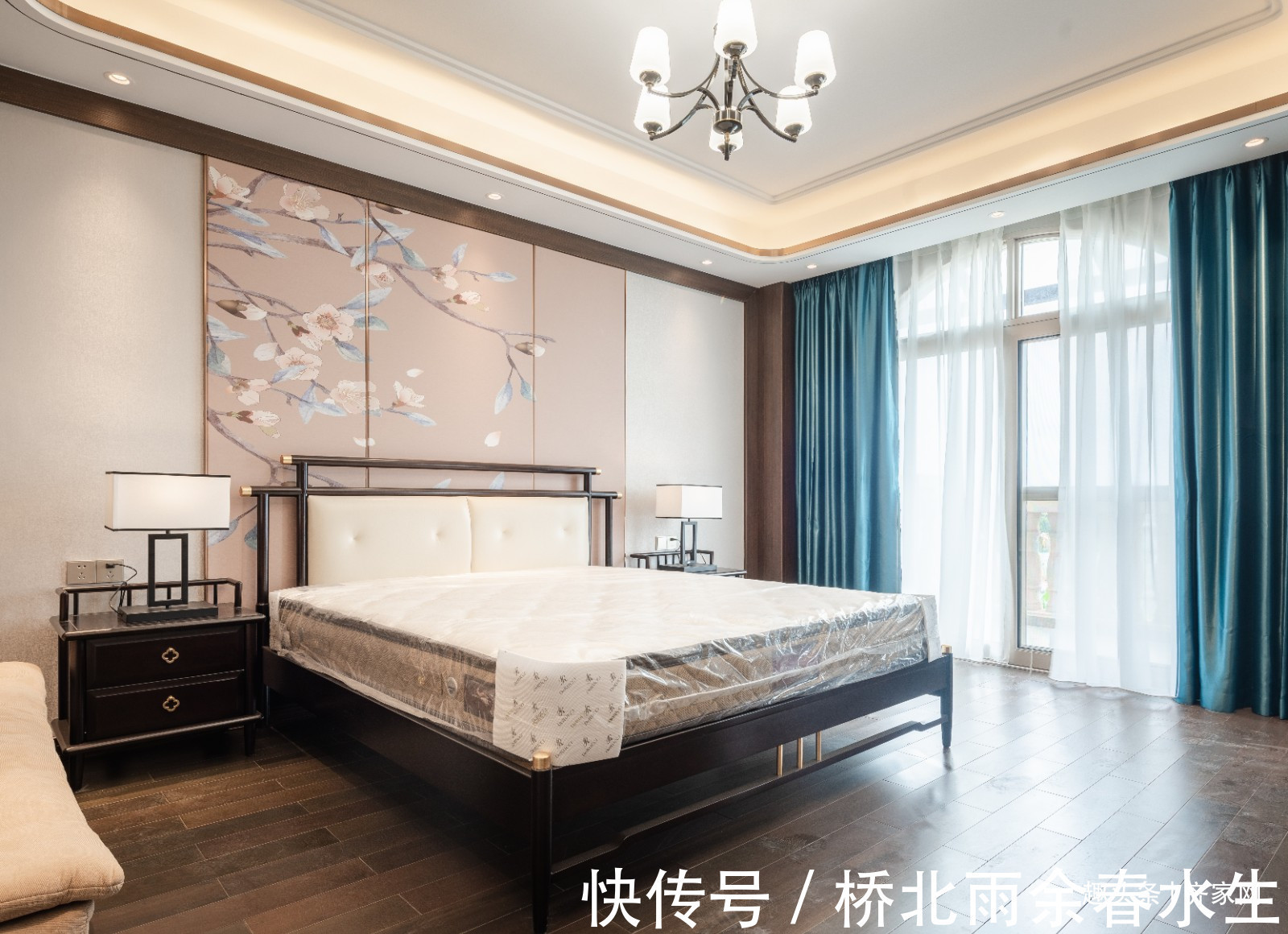 壁挂|新中式风别墅设计,山水背景墙到餐厅的壁挂艺术品,浓郁东方魅力