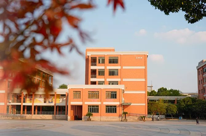 浙江水利水电学院|钱塘大学城秋景，美出圈！