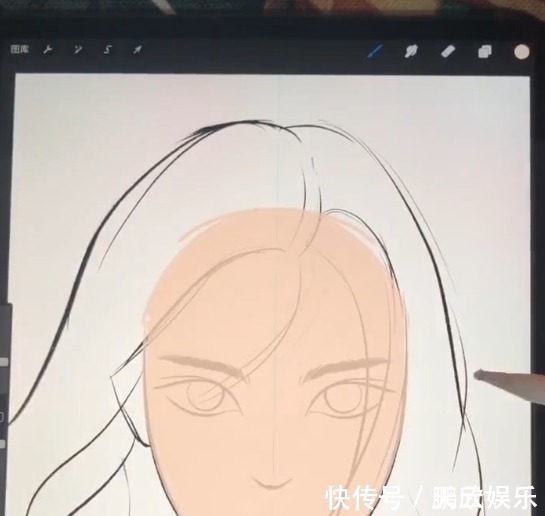 电容笔$美术生板绘花木兰,被质疑能力不够,看到成品:灵魂画师