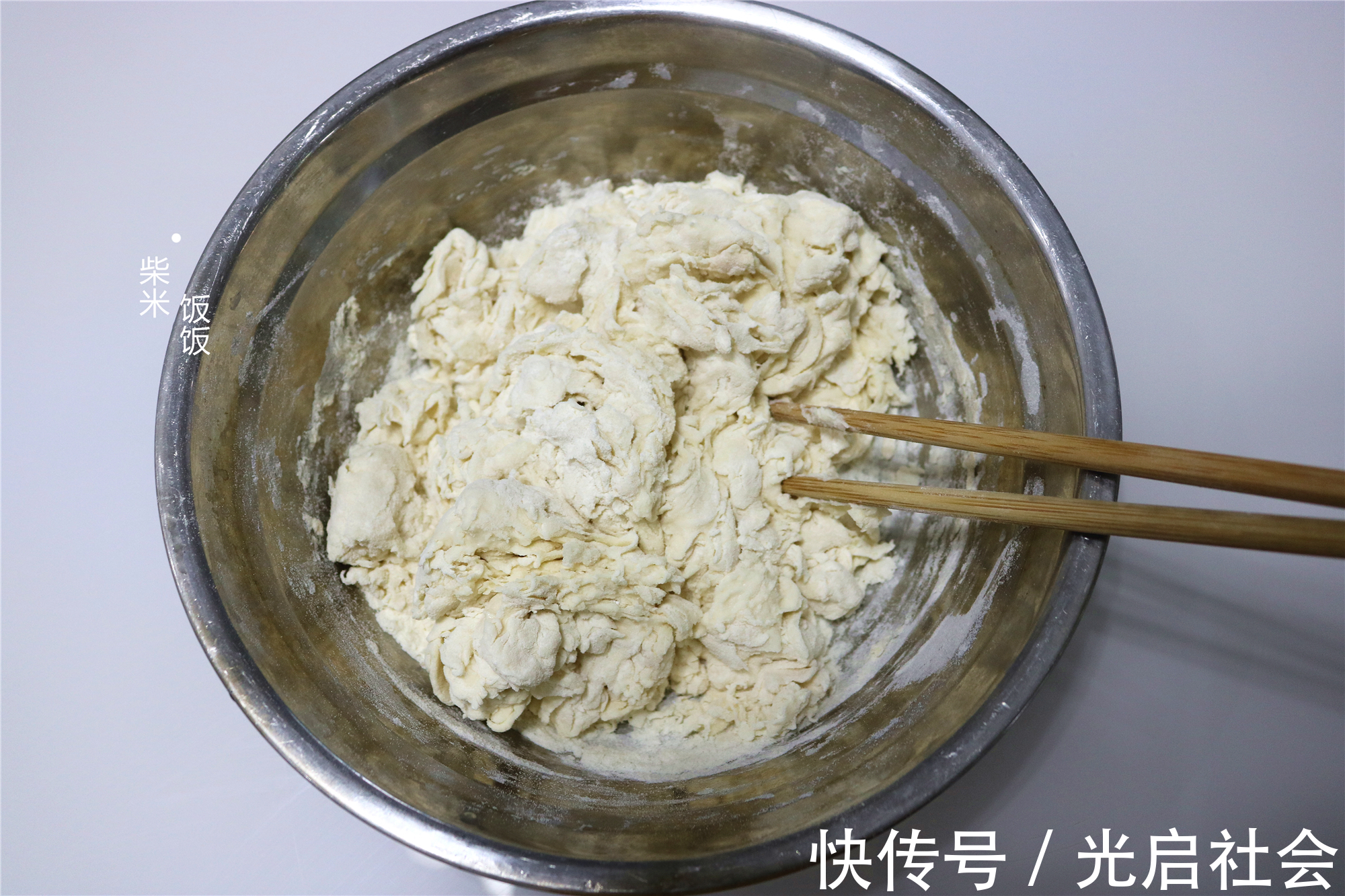 豆沙馅|这小饼太好吃了,外皮酥香,饼内柔软,没有菜也能吃两个