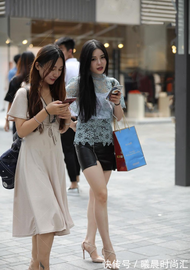 穿搭 美女穿搭:不要盲目的追求潮流,尝试适合自己的衣服,气质十足
