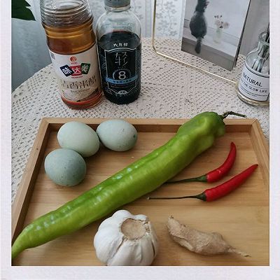 尖椒|凉拌尖椒皮蛋